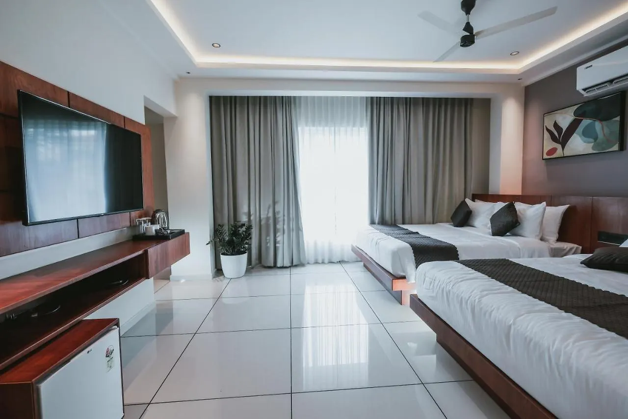 Hotel Fortview Suites Kasaragod